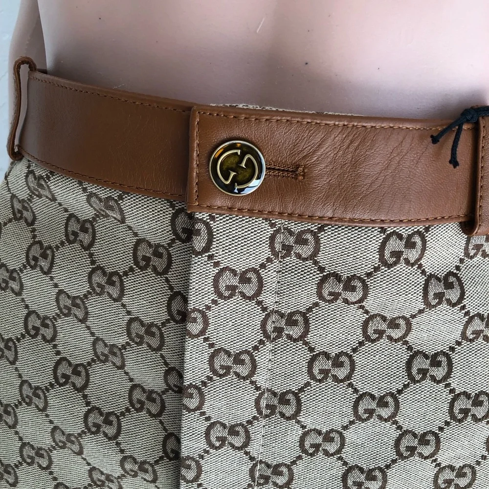 Gucci GG Monogram Canvas/Leather Trim Mini Skirt Camel/Ebony Women's Size 46(L) - Picture 6 of 16